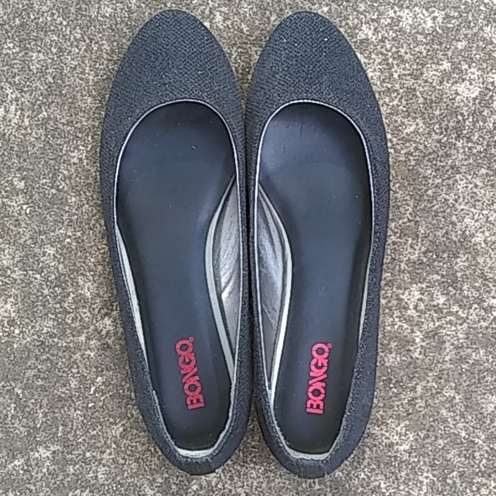 Black Ballet Flats